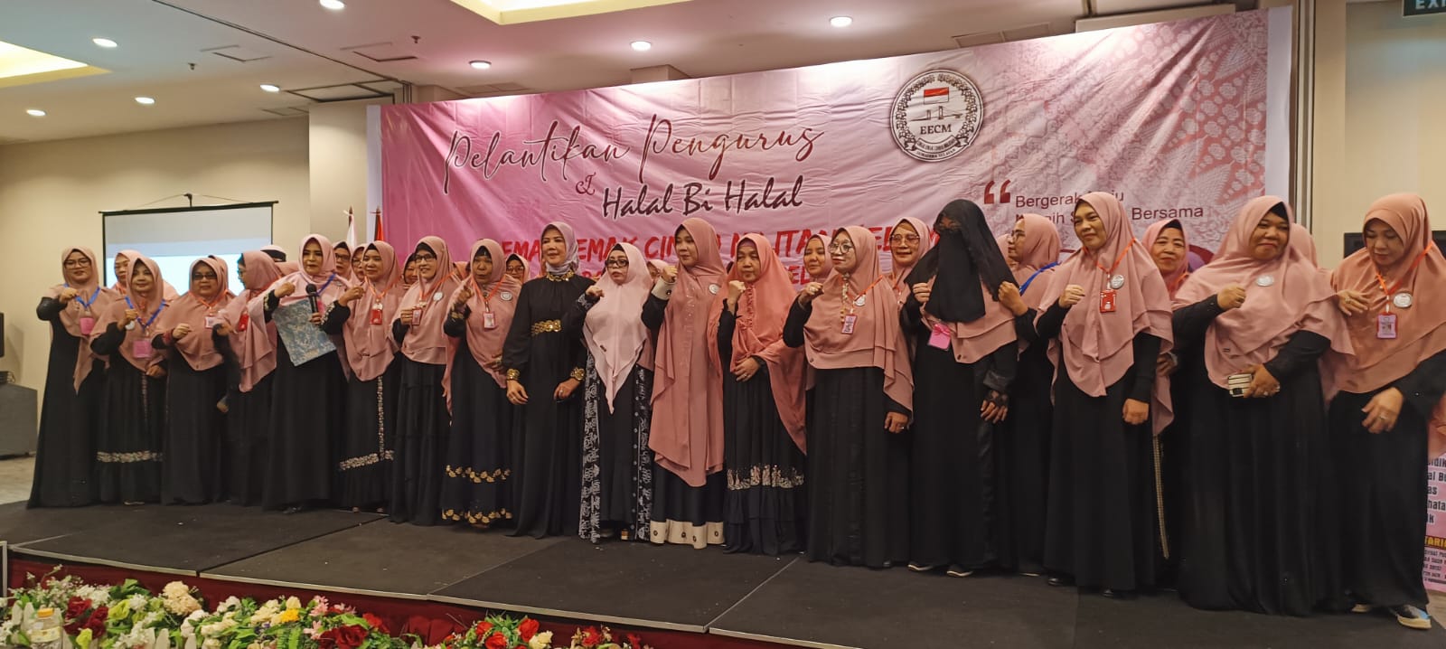 Pelantikan Pengurus dan Halal Bi Halal Emak-emak Cindo Militan (EECM) Provinsi Sumatera Selatan