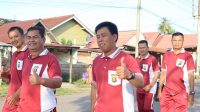 Kabag ops polres Muba Kompol M. Ali Asri SH yang didampingi oleh pejabat utama Polres Muba saat menggelar jalan santai, Selasa (2/5/2023)