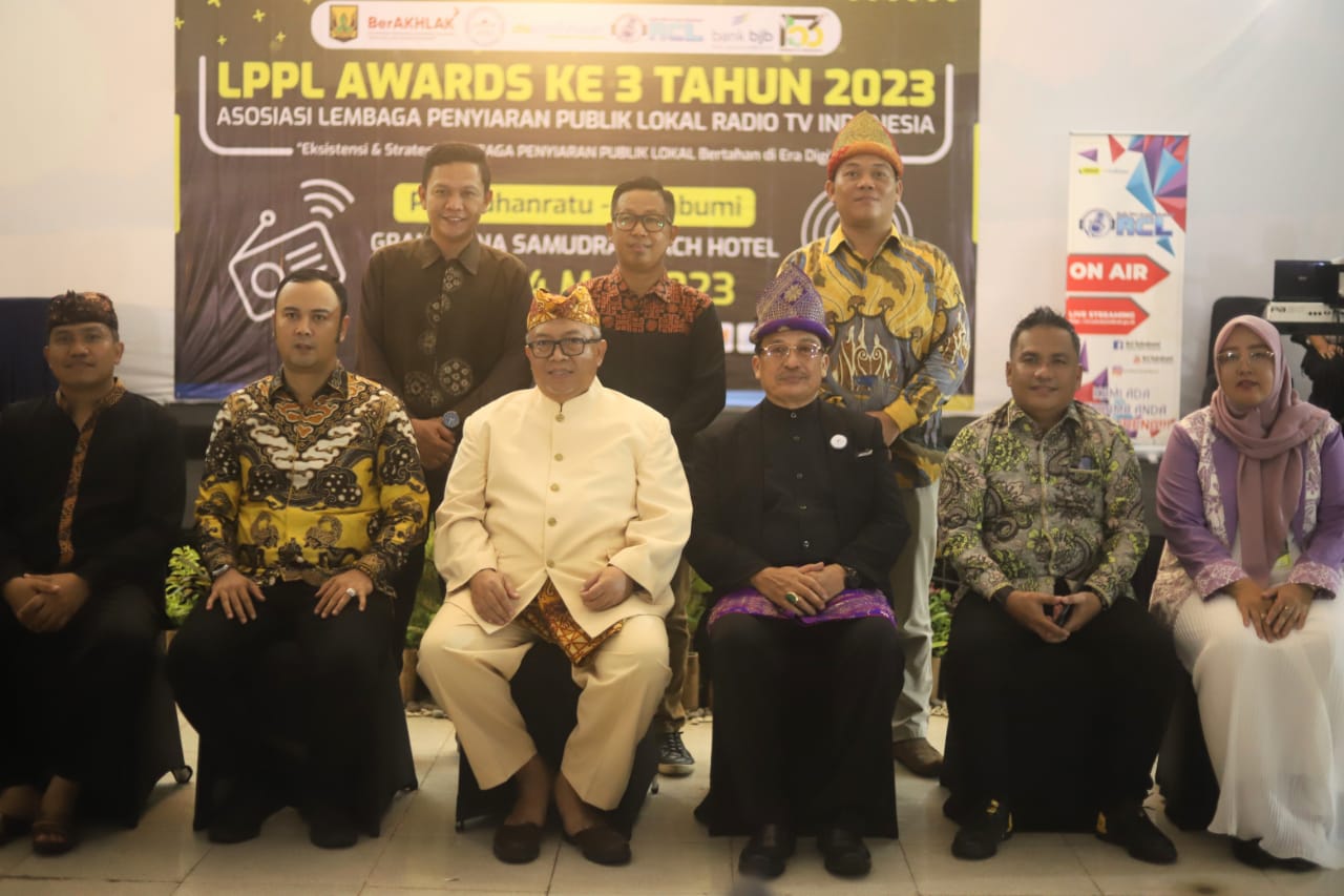 Kominfo Muba menerima menerima LPPL Award ke-3 tahun 2023