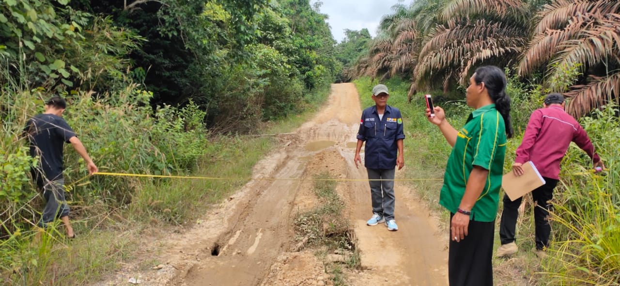 Dinas PUPR Muba di Tahun Anggaran 2023 ini mengucurkan alokasi dana sebesar Rp13.9 Miliar untuk perbaikan jalan Desa Tanjung Bali-Desa Tanah Abang Kecamatan Batanghari Leko dan Jalan dari Jembatan Lalan (P.11) menuju Desa Mekar