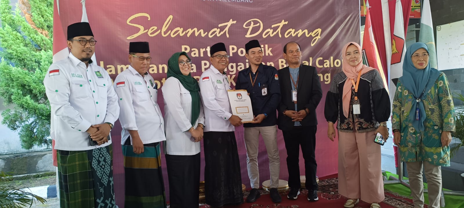 Partai Kebangkitan Bangsa (PKB) mendaftarkan 50 bakal calon legislatif ke KPU Kota Palembang, Sabtu (13/5/2023)