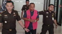 Anggota DPRD Musi Banyuasin Andik Setiawan ditahan setelah menjadi tersangka dalam kasus dugaan perambahan hutan untuk kebun kelapa sawit.