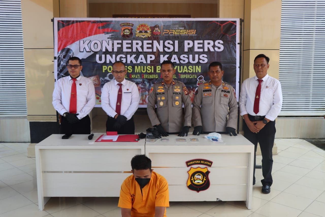 Polres Musi Banyuasin saat menggelar keterangan pers