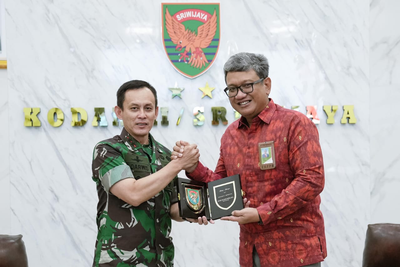 Sinergi PT Kilang Pertamina Internasional Refinery Unit III Plaju dan Kodam II/Sriwijaya (Dok. Humas PT Kilang Pertamina Internasional Refinery Unit III Plaju)