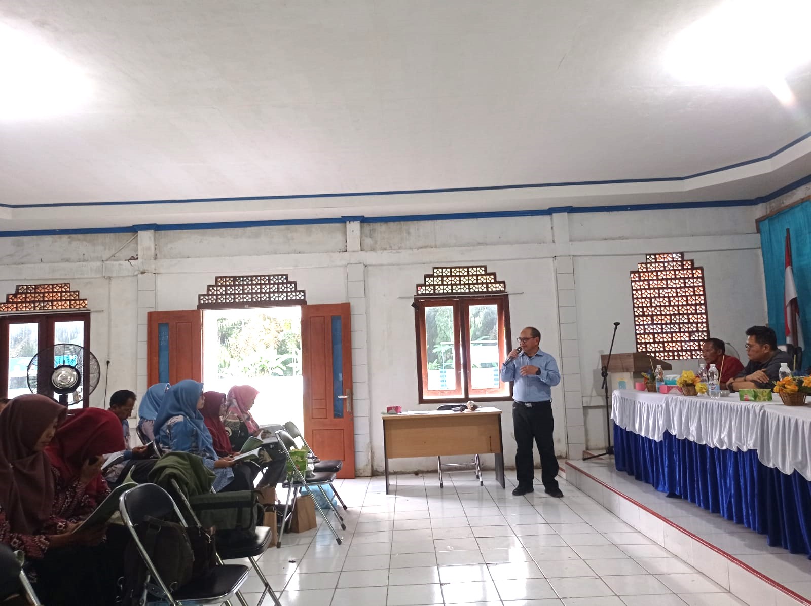 Belantara Foundation menyelenggarakan pelatihan penggunaan pendamping buku ajar tentang gajah Sumatra untuk guru SD di OKI Sumsel (Dok. Humas Belantara Fondation)