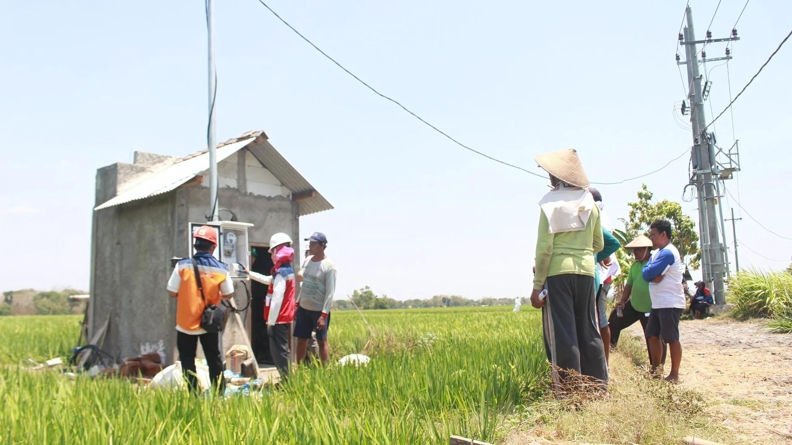 Pelayanan PLN sampai ke pelosok Nusantara (Dok. Humas PLN)