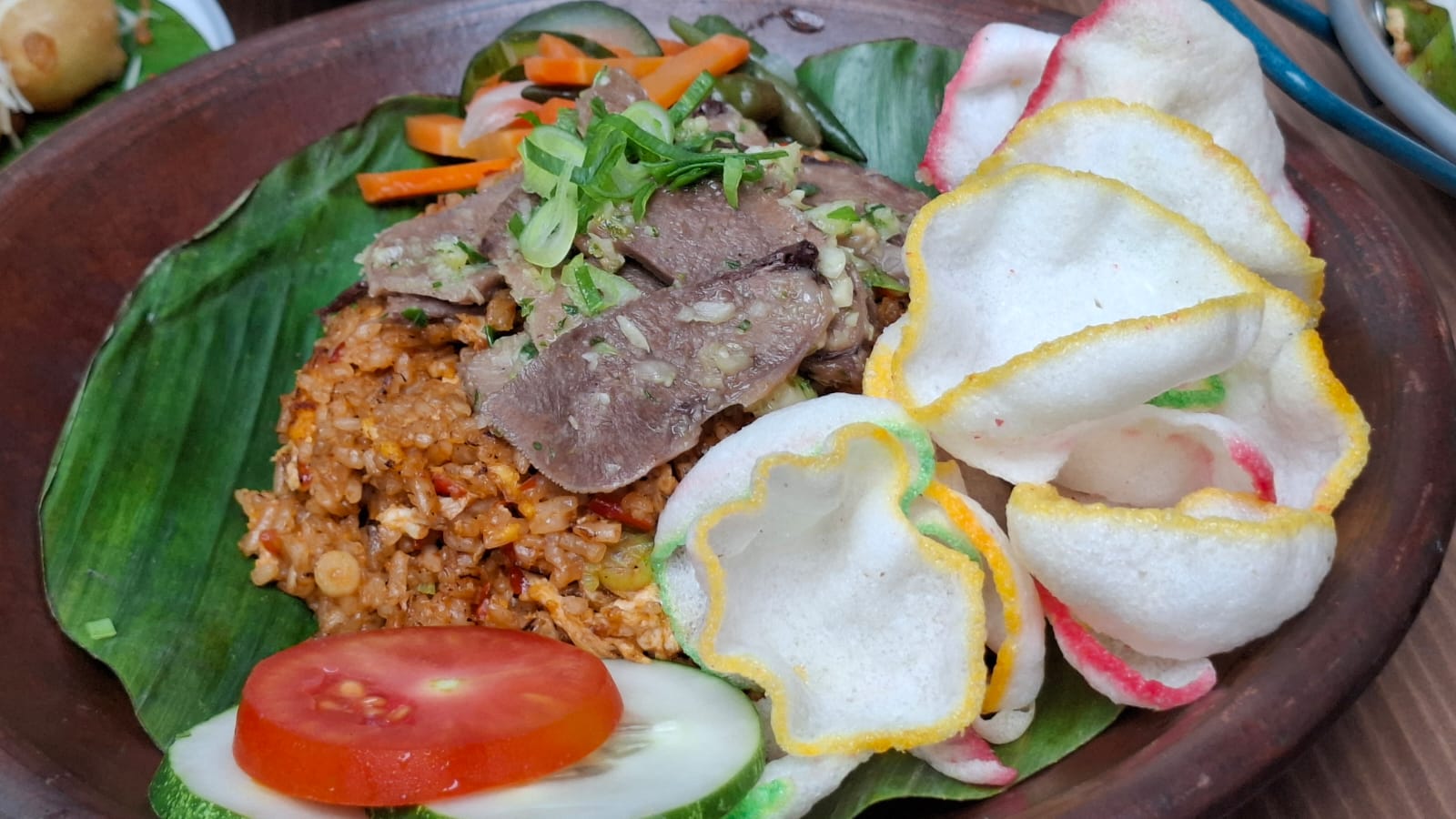 Menu andalah The People's Cafe yang menggugah selera (Indodaily.co)