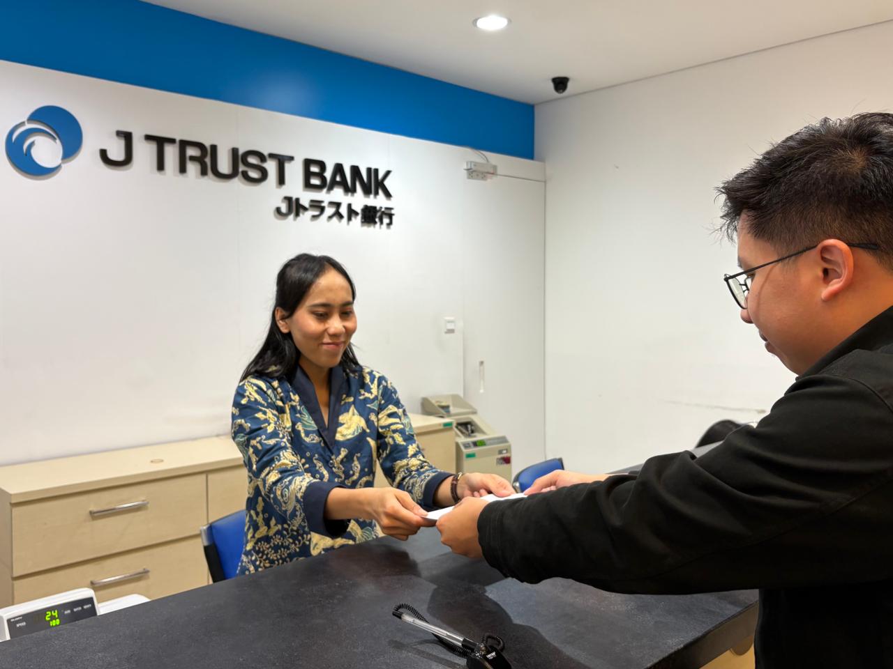 J Trust Bank Sukses Pertahankan Kinerja Positif di Kuartal III 2025 (Dok. Humas J Trust Bank) J Trust Bank Sukses Pertahankan Kinerja Positif di Kuartal III 2025 (Dok. Humas J Trust Bank)