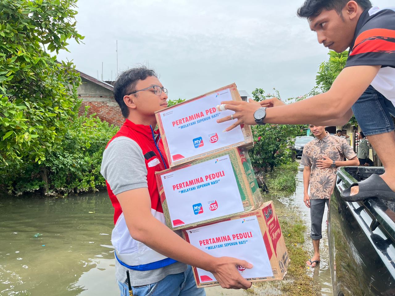 Pertamina Patra Niaga Salurkan Bantuan ke Masyarakat Terdampak Bencana di Sumatra (Dok. Humas Pertamina Patra Niaga)