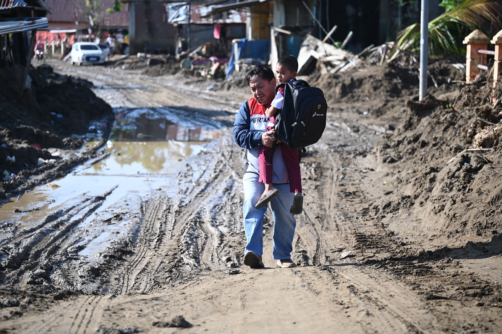 Hadirkan sekolah dan pesantren sementara, Pertamina Patra Niaga dorong pemulihan aktivitas pendidikan di Pidie Jaya (Foto Pertamina Patra Niaga)