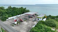 Pertamina Patra Niaga bersama Kementerian Kelautan dan Perikanan perkuat penyediaan energi bagi nelayan (Dok. Humas Pertamina Patra Niaga)